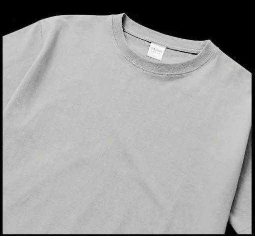 Mosaic White Round Neck Black